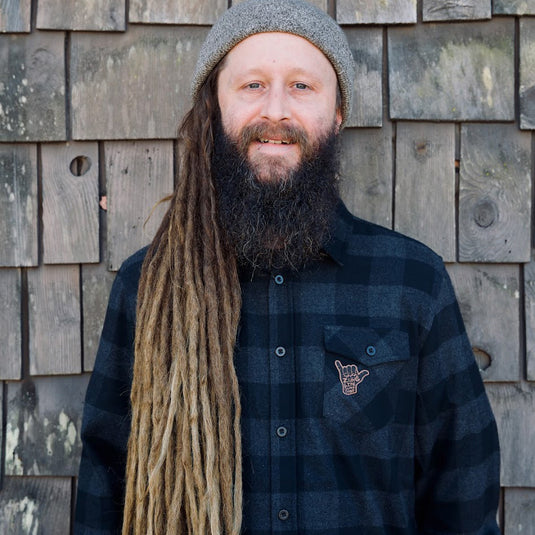 Shaka Flannel - Front Closeup