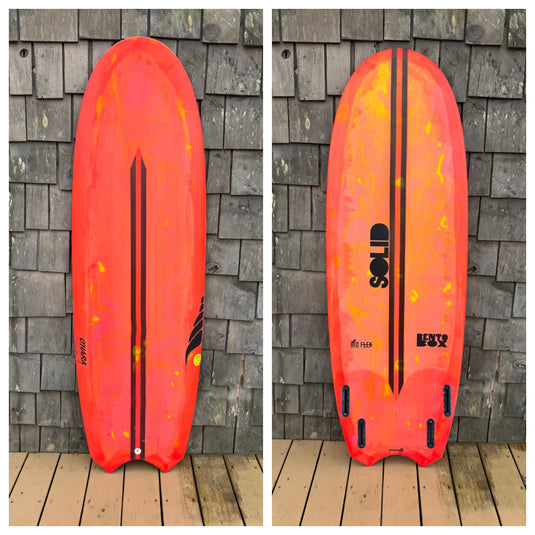 5'7" Solid Surfboard - Bento Box