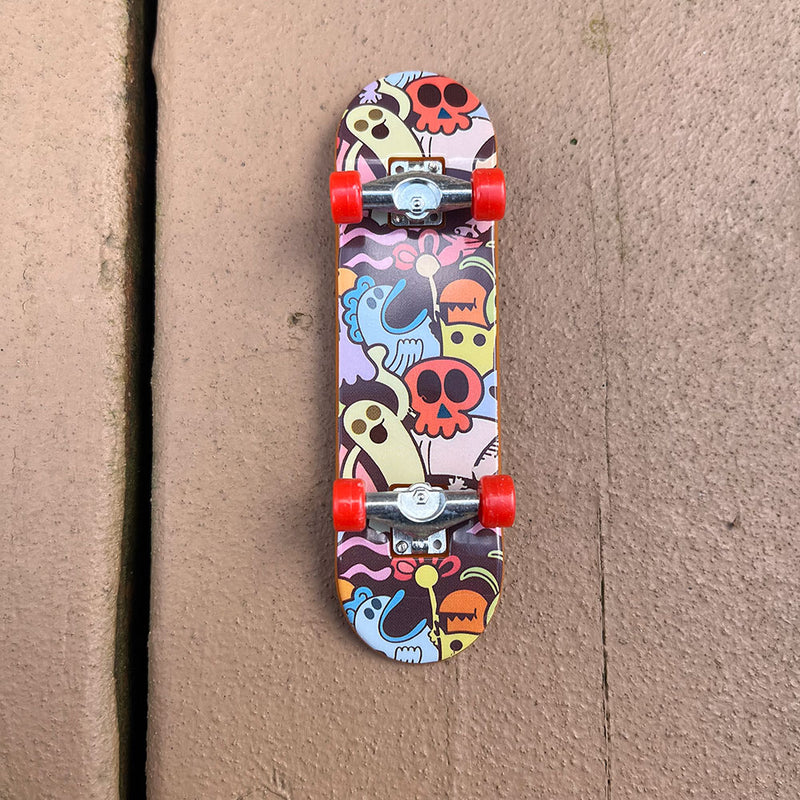 Load image into Gallery viewer, Finger Skateboard
